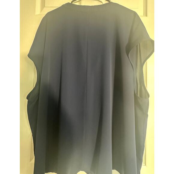 ELOQUII Women’s Notch Collar Blouse – Navy – Size 28 Plus - Picture 9 of 11